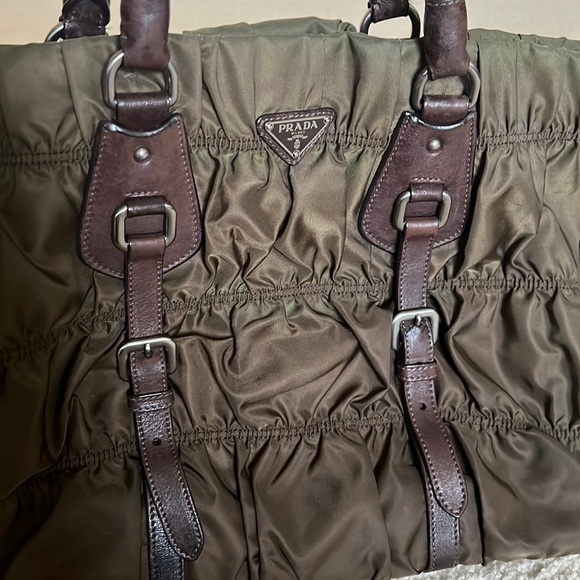 Prada Large Gaufre Tessuto Nylon Tote - Picture 12 of 17